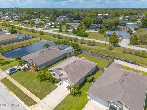 302 Two Oaks Dr, Edgewater, FL 32141 photo 29