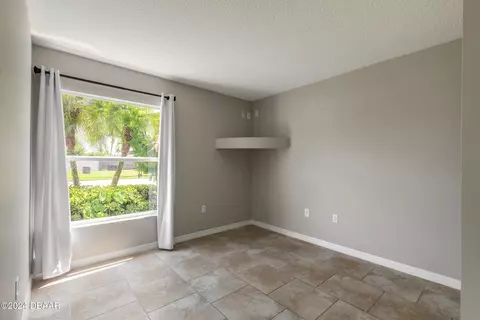 302 Two Oaks Dr, Edgewater, FL 32141 photo 18