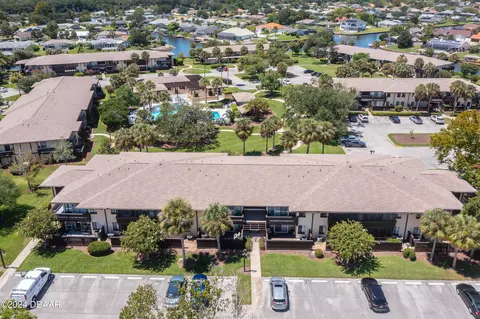 48 Club House Dr #202, Palm Coast, FL 32137