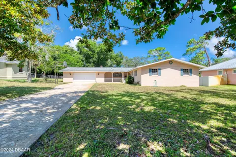 25 Cumberland Ave, Ormond Beach, FL 32174