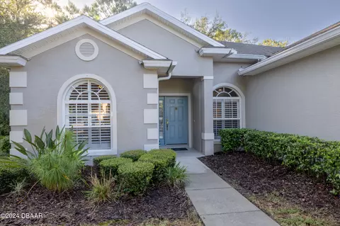 137 Perfect Dr, Daytona Beach, FL 32124