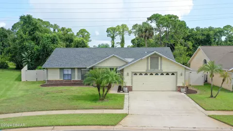 4019 N Waterbridge Cir, Port Orange, FL 32129