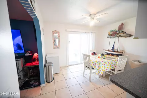 Dining - 15271529 Juniper Dr, Edgewater, FL 32132 photo 2 of 2