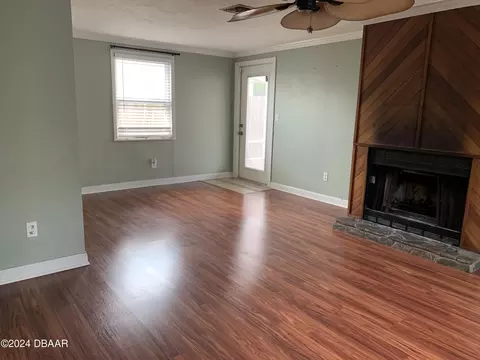 25 Seaside Dr, Ormond Beach, FL 32176 photo 2