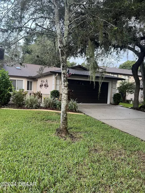 130 Deer Lake Cir, Ormond Beach, FL 32174