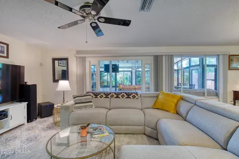 Living - 331 Timberline Trl, Ormond Beach, FL 32174 photo 4 of 4