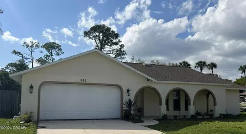841 Chickadee Dr, Port Orange, FL 32127
