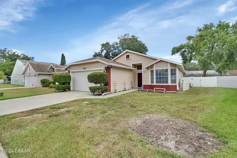 3519 Red Pontiac Dr, Port Orange, FL 32129