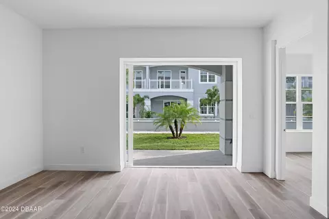 Living - 88 N Halifax Dr, Ormond Beach, FL 32176 photo 1 of 1