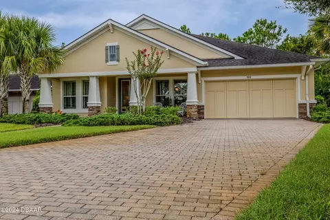 392 Chelsea Place Ave, Ormond Beach, FL 32174