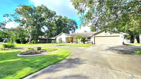 1324 N Beach St, Ormond Beach, FL 32174
