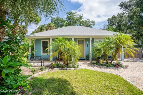 2813 Glenwood Ave, New Smyrna Beach, FL 32168