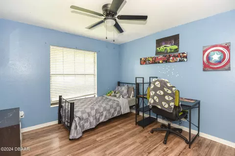 Bedroom - 1323 Willow Oak Dr, Edgewater, FL 32132 photo 9 of 11