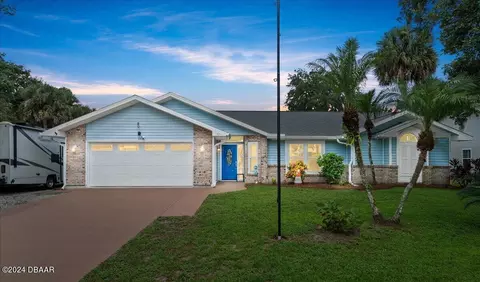 699 Lone Oak Dr, Port Orange, FL 32127