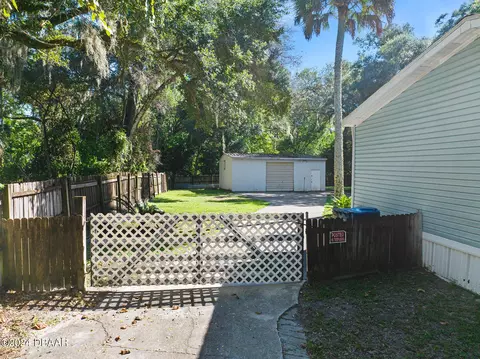 1917 Henderson Rd, Ormond Beach, FL 32174 photo 2