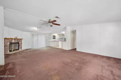 1917 Henderson Rd, Ormond Beach, FL 32174 photo 4