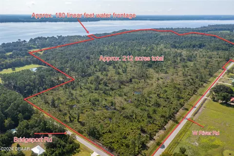 749 W River Rd, Palatka, FL 32177