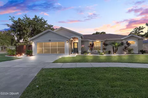 35 Silk Moss Ct, South Daytona, FL 32119