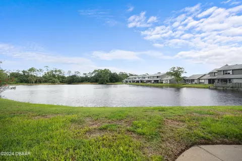View/Area - 180 Limewood Pl #1, Ormond Beach, FL 32174 photo 2 of 9