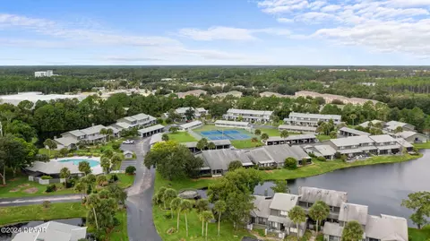 View/Area - 180 Limewood Pl #1, Ormond Beach, FL 32174 photo 4 of 9