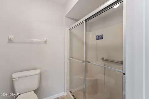 Bath - 180 Limewood Pl #1, Ormond Beach, FL 32174 photo 6 of 7