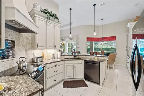 Kitchen - 1406 Dolph Cir, Ormond Beach, FL 32174 photo 3 of 3