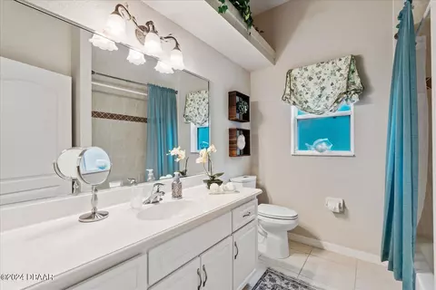 Bath - 1406 Dolph Cir, Ormond Beach, FL 32174 photo 2 of 2