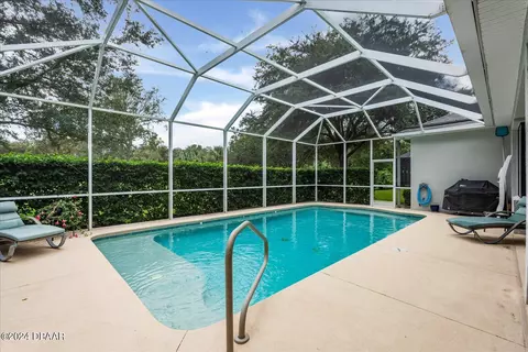 Exterior - 1406 Dolph Cir, Ormond Beach, FL 32174 photo 2 of 11