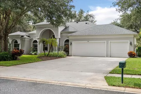 Exterior - 1406 Dolph Cir, Ormond Beach, FL 32174 photo 9 of 11