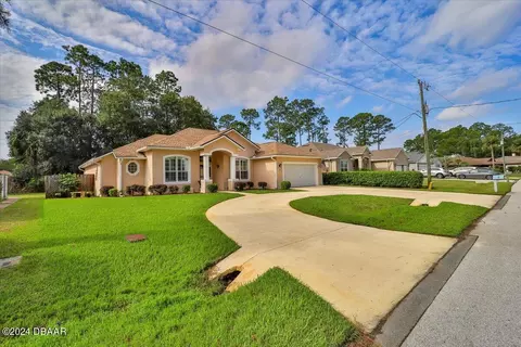 18 Bannerwood Ln, Palm Coast, FL 32137