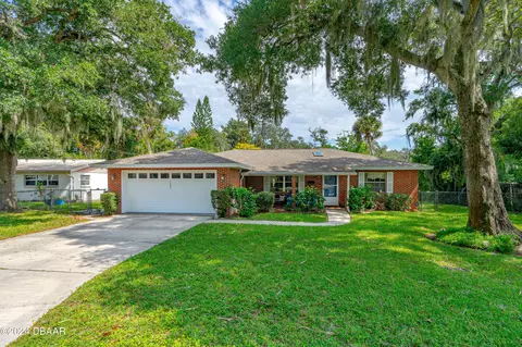1221 Moravia Ave, Daytona Beach, FL 32117