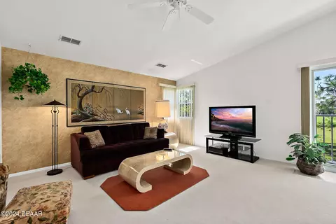Living - 7 Jasmine Run, Ormond Beach, FL 32174 photo 9 of 10