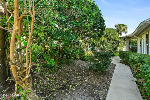 Exterior - 7 Jasmine Run, Ormond Beach, FL 32174 photo 6 of 14