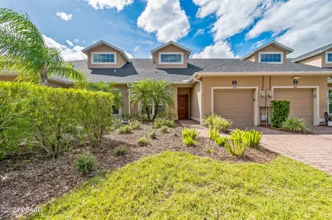 620 Remington Green Dr SE, Palm Bay, FL 32909