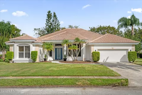 140 Double Eagle Dr, Daytona Beach, FL 32119