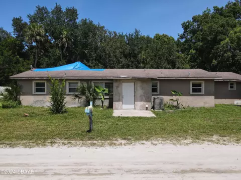 819 B St, New Smyrna Beach, FL 32168