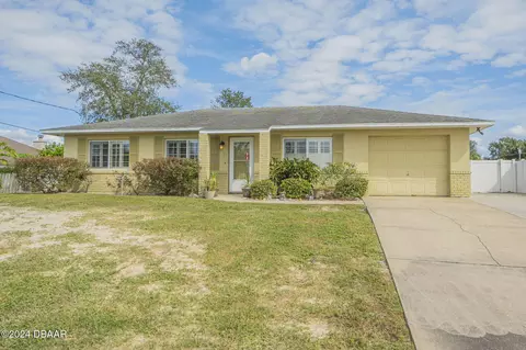 2167 W Firwood Dr, Deltona, FL 32725