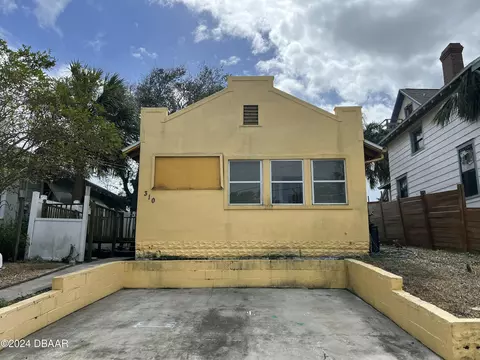 310 5th Ave, Daytona Beach, FL 32118