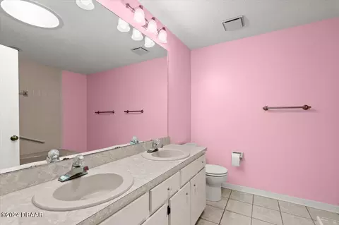 Bath - 25 Ridge Trl, Ormond Beach, FL 32174 photo 1 of 7