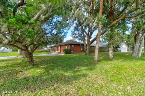 1932 Royal Palm Dr, Edgewater, FL 32141 photo 3