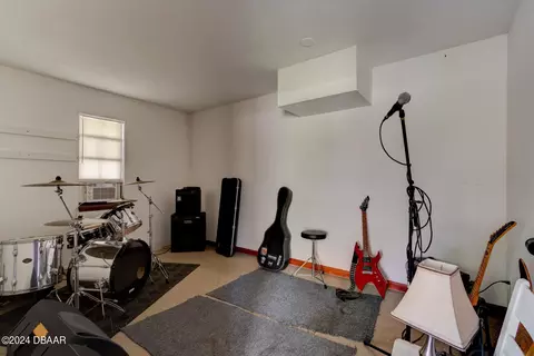 1932 Royal Palm Dr, Edgewater, FL 32141 photo 21