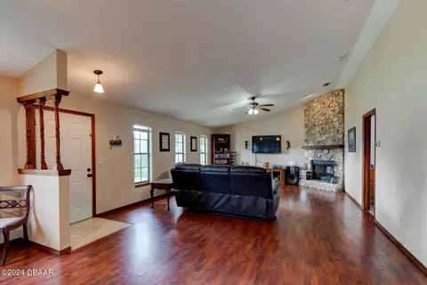 1932 Royal Palm Dr, Edgewater, FL 32141 photo 6