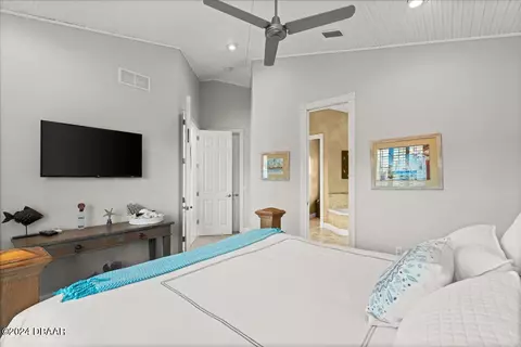 Bedroom - 4 Broad Creek Cir, Ormond Beach, FL 32174 photo 15 of 15