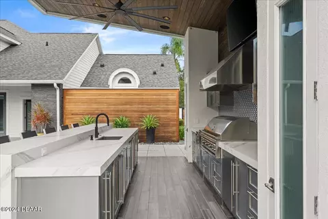 Kitchen - 4 Broad Creek Cir, Ormond Beach, FL 32174 photo 13 of 13