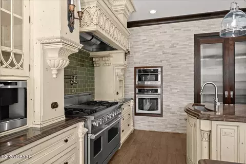Kitchen - 4 Broad Creek Cir, Ormond Beach, FL 32174 photo 5 of 13