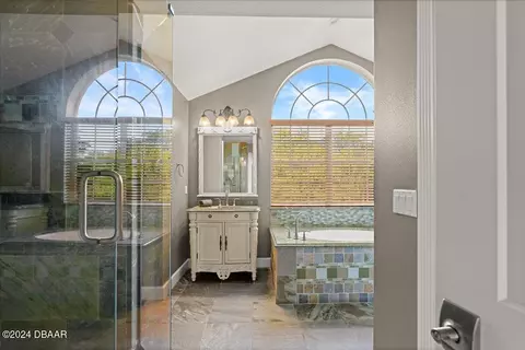 Bath - 4 Broad Creek Cir, Ormond Beach, FL 32174 photo 11 of 24
