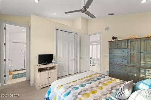 Bedroom - 4 Broad Creek Cir, Ormond Beach, FL 32174 photo 12 of 15