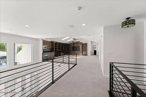 Entry Way - 4 Broad Creek Cir, Ormond Beach, FL 32174 photo 8 of 9