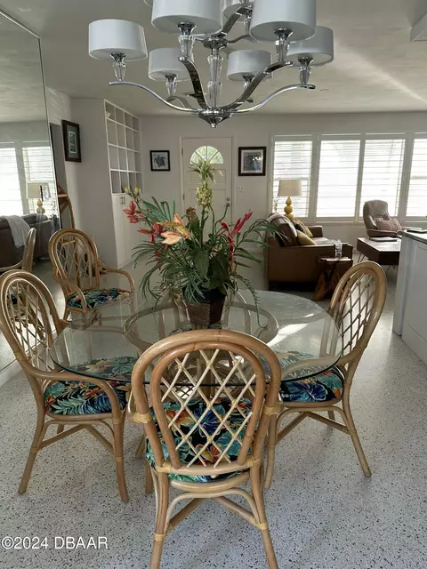 Dining - 1 Magnolia Cir, Ormond Beach, FL 32176 photo 1 of 2