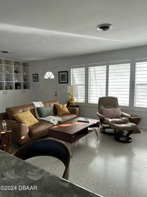 Living - 1 Magnolia Cir, Ormond Beach, FL 32176 photo 1 of 5